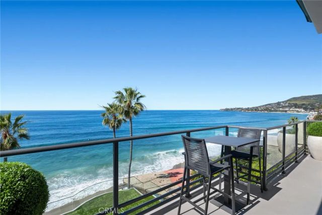 921 Gaviota Drive, Laguna Beach, CA 92651