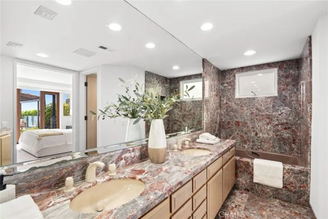 921 Gaviota Drive, Laguna Beach, CA 92651