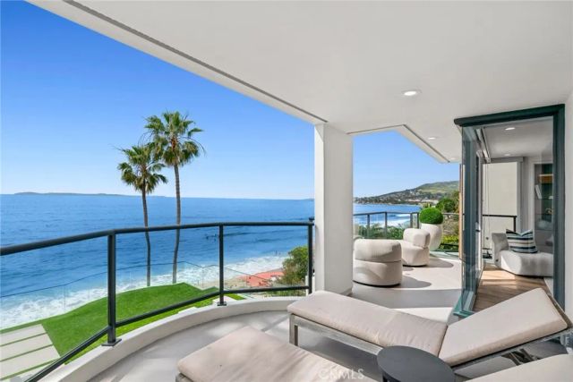 921 Gaviota Drive, Laguna Beach, CA 92651