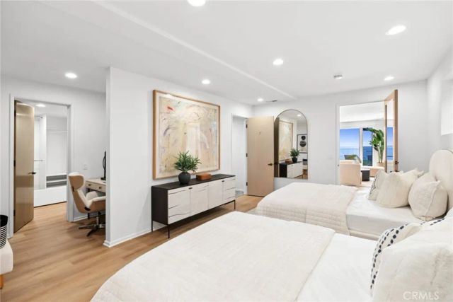 921 Gaviota Drive, Laguna Beach, CA 92651