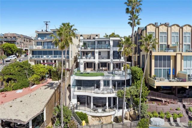 921 Gaviota Drive, Laguna Beach, CA 92651