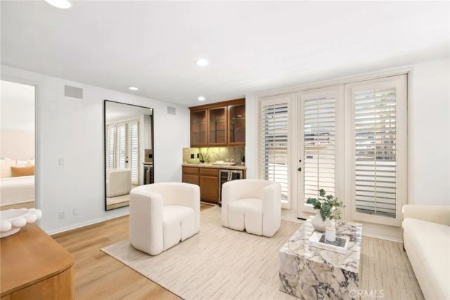 921 Gaviota Drive, Laguna Beach, CA 92651