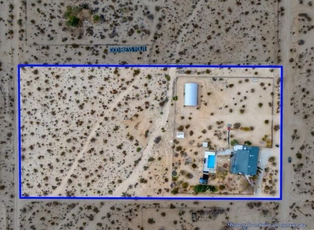 3900 Avenida Tortuga, Joshua Tree, CA 92252