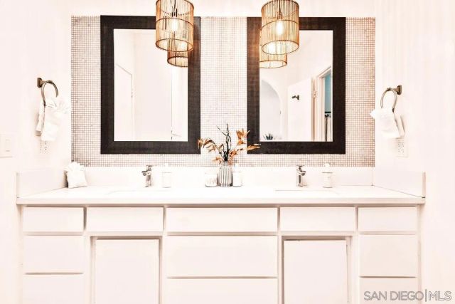 3900 Avenida Tortuga, Joshua Tree, CA 92252