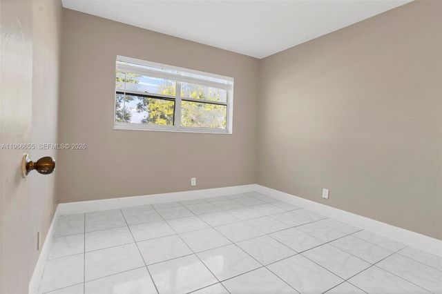 1333 S Dixie Hwy 222, Deerfield Beach, FL 33441