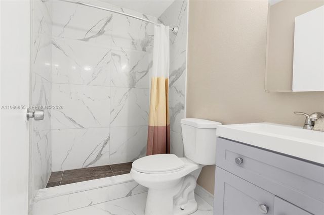 1333 S Dixie Hwy 222, Deerfield Beach, FL 33441