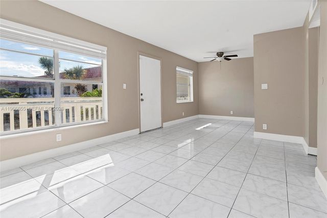 1333 S Dixie Hwy 222, Deerfield Beach, FL 33441