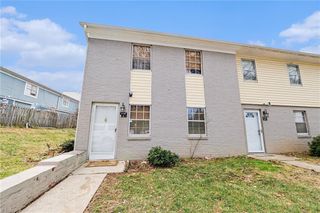 5705 Bramblegate Road A, Greensboro, NC 27409