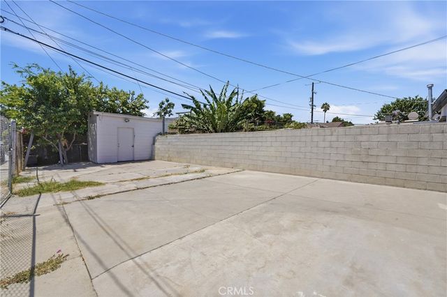 2324 E 108th, Los Angeles, CA 90059