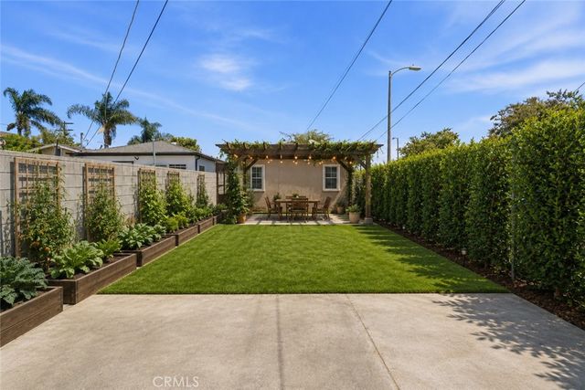 2324 E 108th, Los Angeles, CA 90059