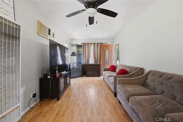 2324 E 108th, Los Angeles, CA 90059