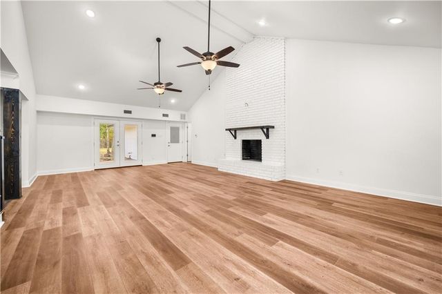 1207 HEYMAN Lane, Alexandria, LA 71303