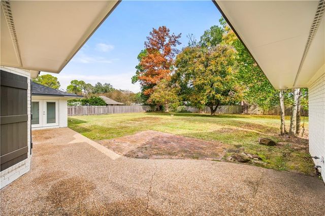 1207 HEYMAN Lane, Alexandria, LA 71303