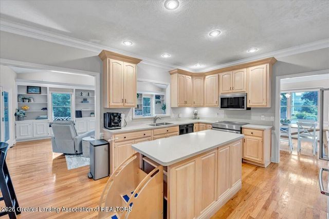 6488 E Island Lake Drive, East Lansing, MI 48823