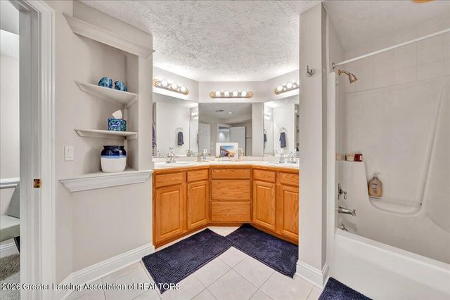 6488 E Island Lake Drive, East Lansing, MI 48823
