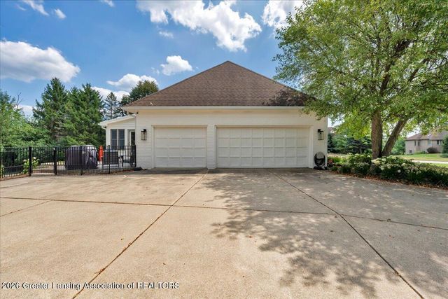 6488 E Island Lake Drive, East Lansing, MI 48823