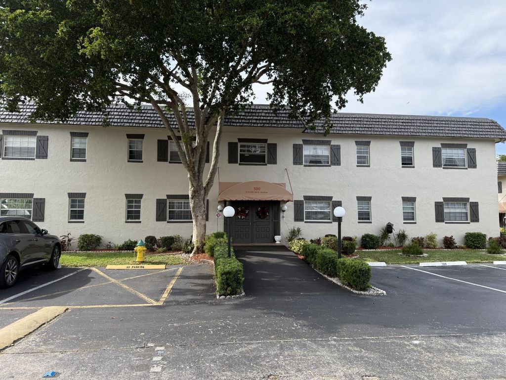 375 SW 56th Avenue 116, Margate, FL 33068