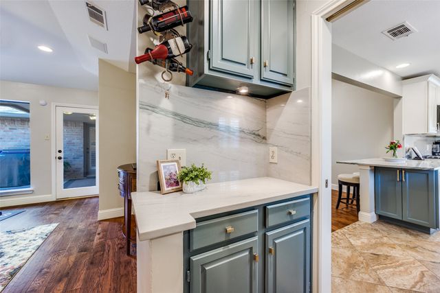 724 Greenway Drive, Coppell, TX 75019