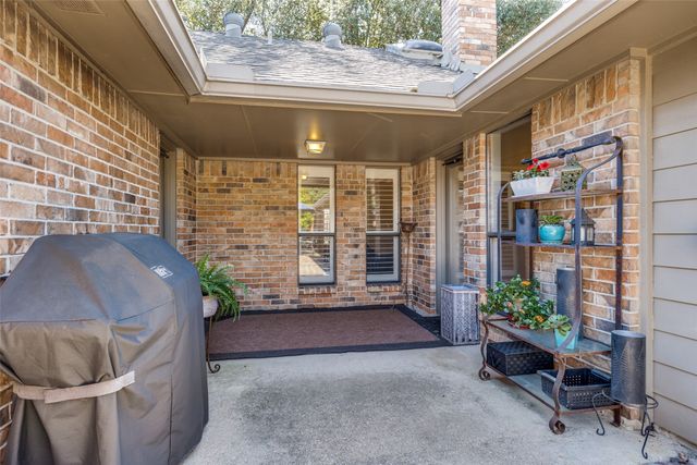 724 Greenway Drive, Coppell, TX 75019