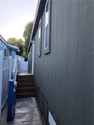 400 E. Arbor St. 1, Long Beach, CA 90805