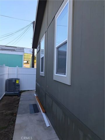 400 E. Arbor St. 1, Long Beach, CA 90805