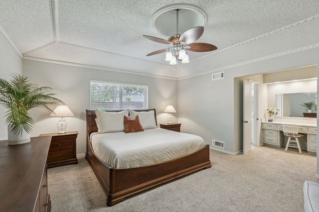 9414 Arborhill Drive, Dallas, TX 75243