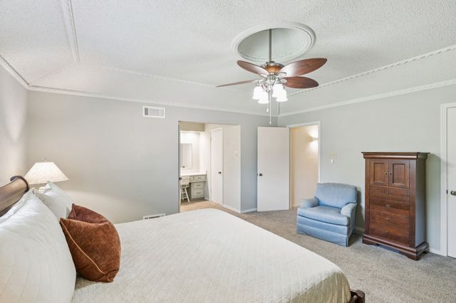 9414 Arborhill Drive, Dallas, TX 75243