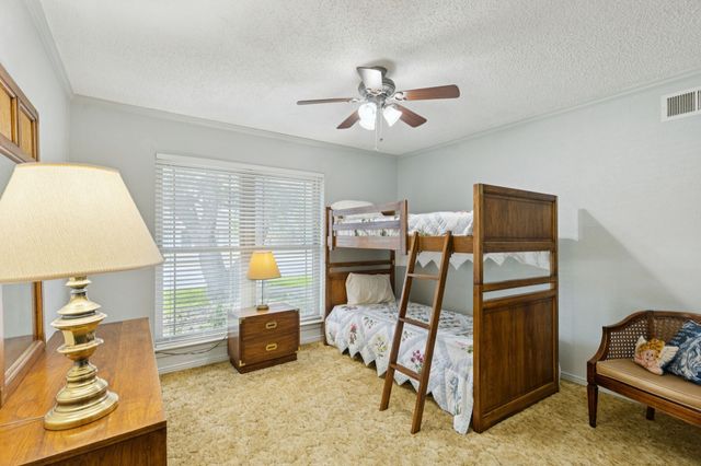 9414 Arborhill Drive, Dallas, TX 75243