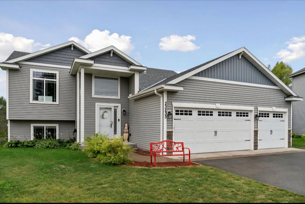 23233 Vintage Street NW, Saint Francis, MN 55070