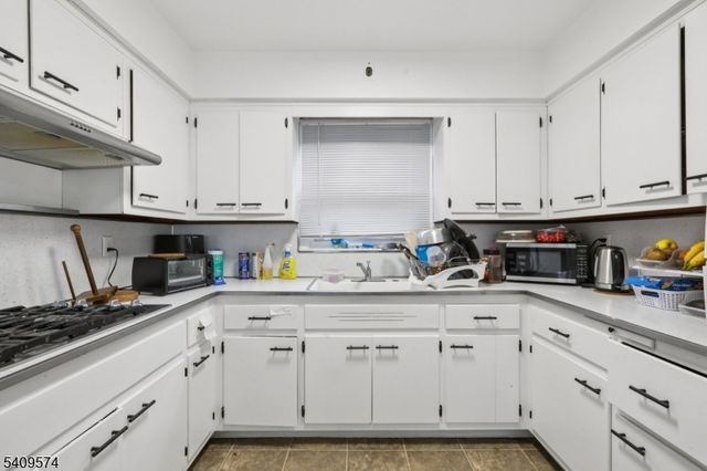 89 Anderson Ave 2, Wallington Boro, NJ 07057