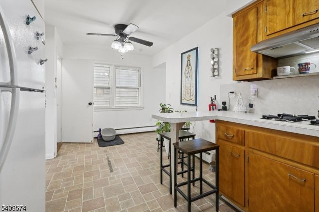 89 Anderson Ave 2, Wallington Boro, NJ 07057