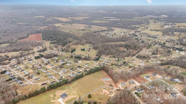 2107 Jenkins Printing Drive, Newton, NC 28658