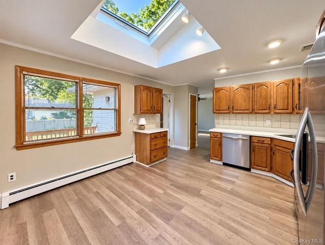 74 N Howells Point Road, Bellport Village, NY 11713