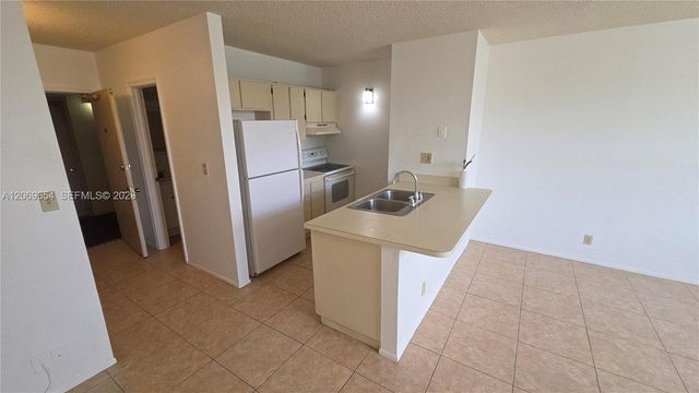 2501 Riverside Drive 212-A, Coral Springs, FL 33065