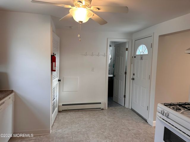 101 Center Avenue, Keansburg, NJ 07734