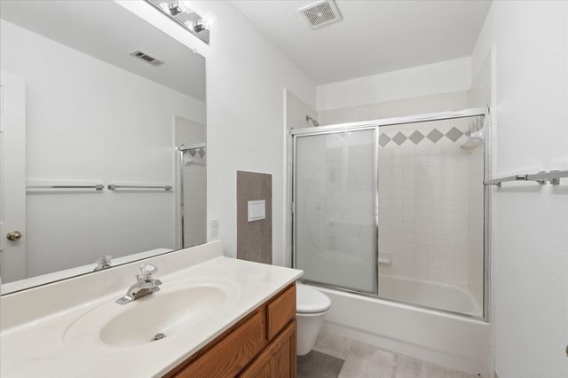 9325 Vista Circle, Irving, TX 75063