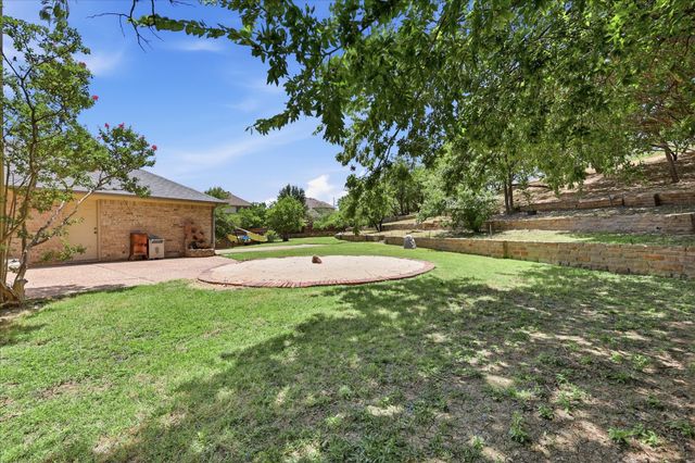 9325 Vista Circle, Irving, TX 75063