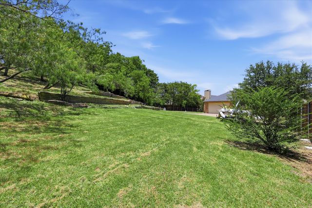 9325 Vista Circle, Irving, TX 75063