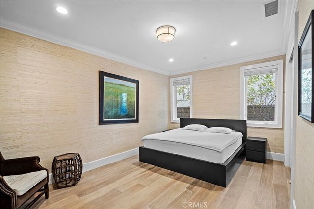 4 Summer House Lane, Newport Beach, CA 92660