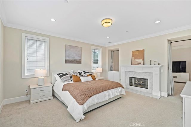 4 Summer House Lane, Newport Beach, CA 92660