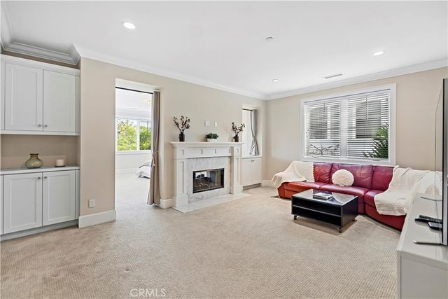 4 Summer House Lane, Newport Beach, CA 92660