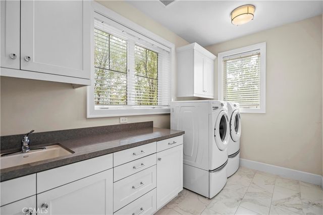 4 Summer House Lane, Newport Beach, CA 92660