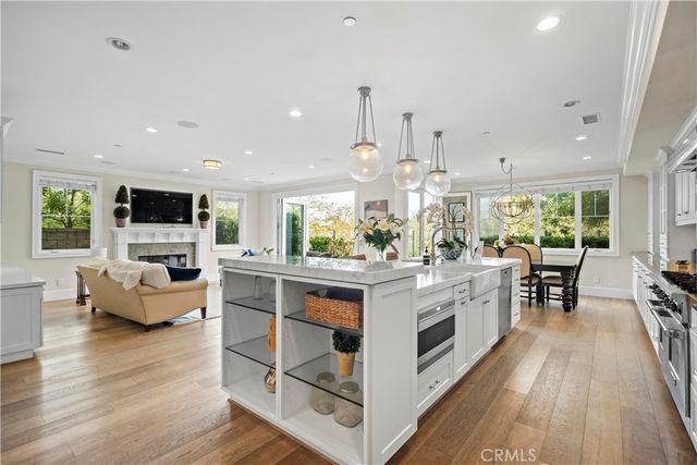 4 Summer House Lane, Newport Beach, CA 92660