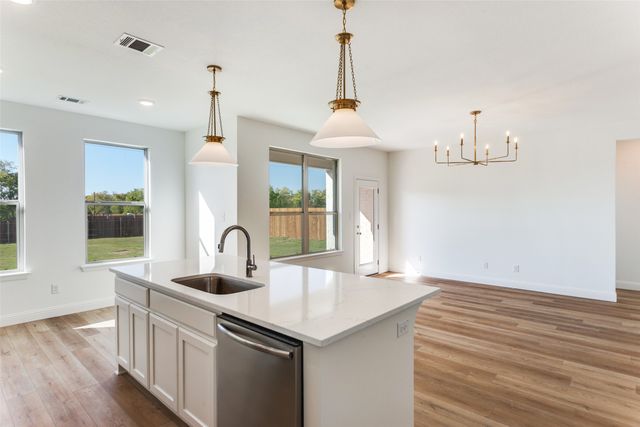 2716 Glasgow Way, Denton, TX 76207