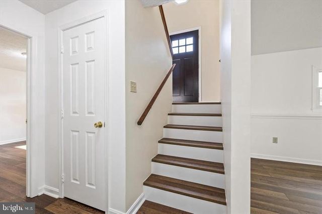 136 NIGHTINGALE AVE, Stephens City, VA 22655