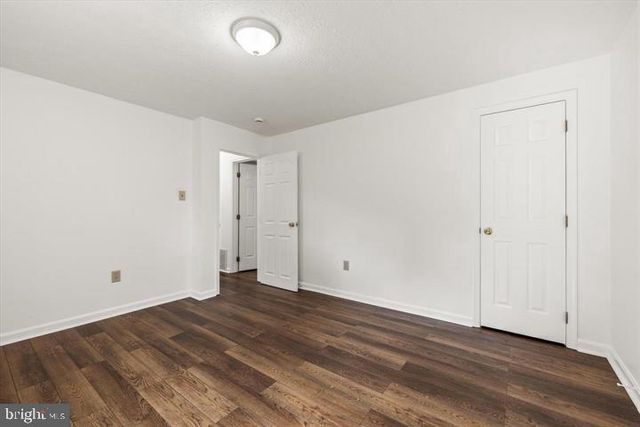 136 NIGHTINGALE AVE, Stephens City, VA 22655