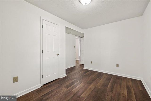 136 NIGHTINGALE AVE, Stephens City, VA 22655