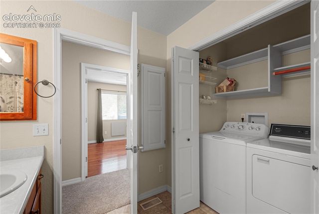 6175 Daylight Point, Colorado Springs, CO 80923
