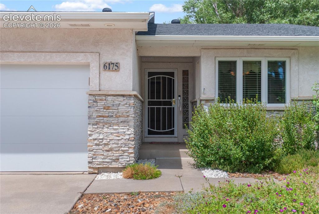 6175 Daylight Point, Colorado Springs, CO 80923 — photo 2