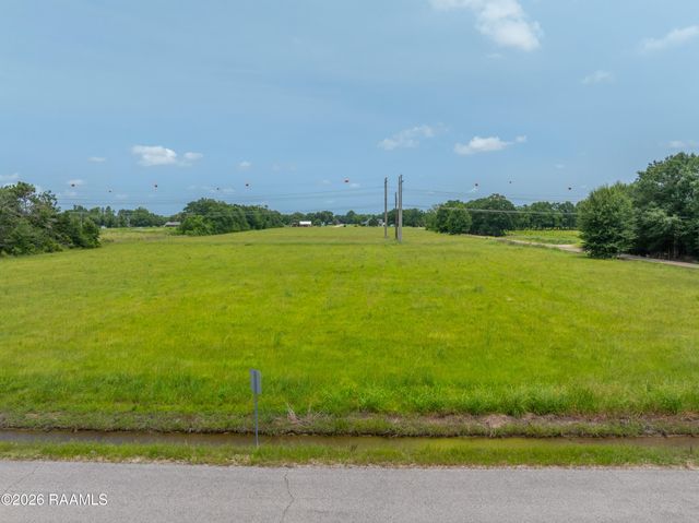 1915 Renaud Drive, Scott, LA 70583